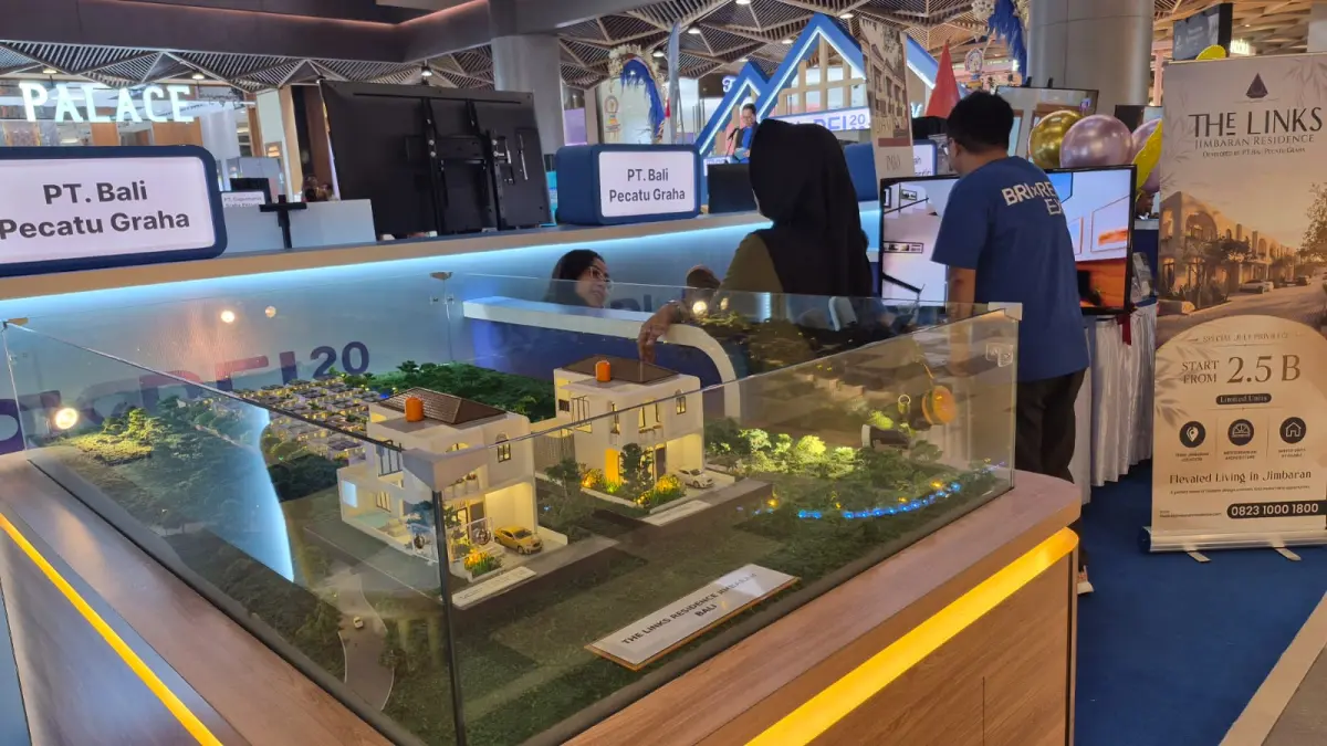 DEVELOPER TERPERCAYA: Berbagai booth menawarkan rumah non-komersial, rumah komersil hingga villa di BRIxREI Expo yang berlangsung hingga 12 Juli 2026.