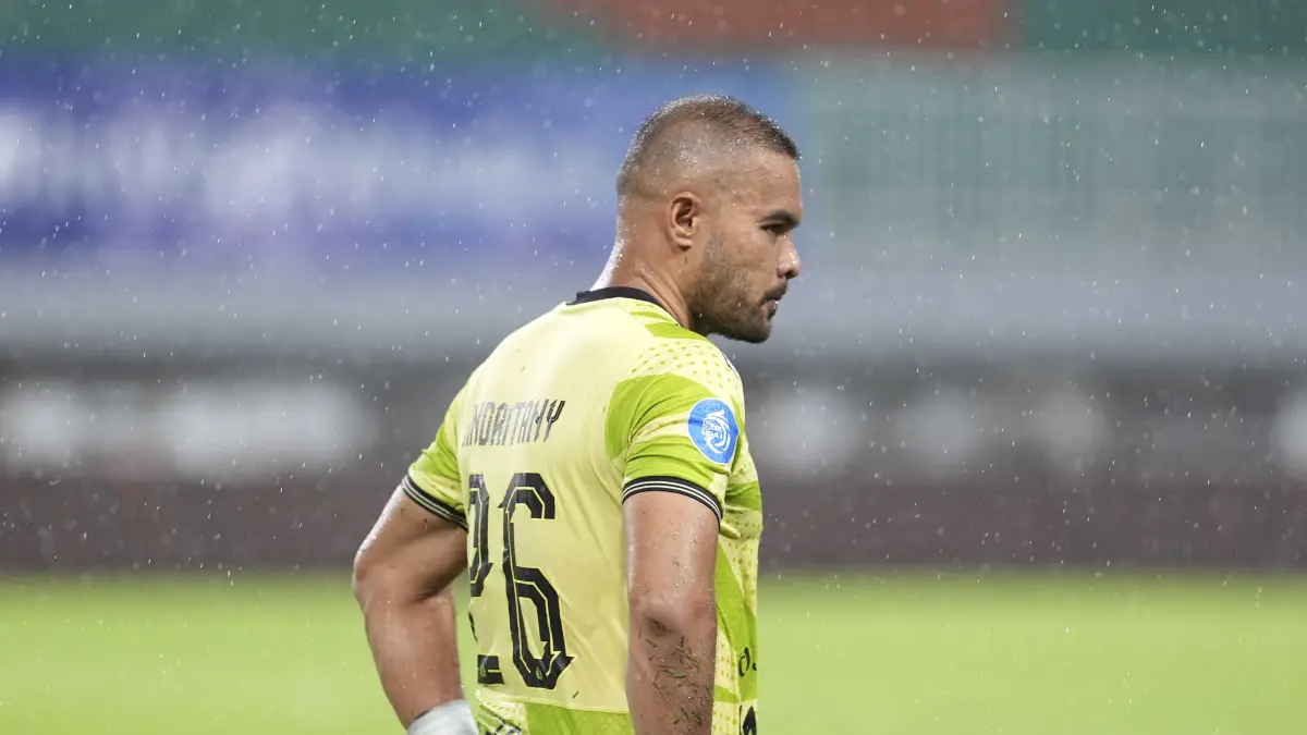 Kiper Persija Andritany Ardhiyasa dikabarkan bakal diboyong PSS Sleman. 