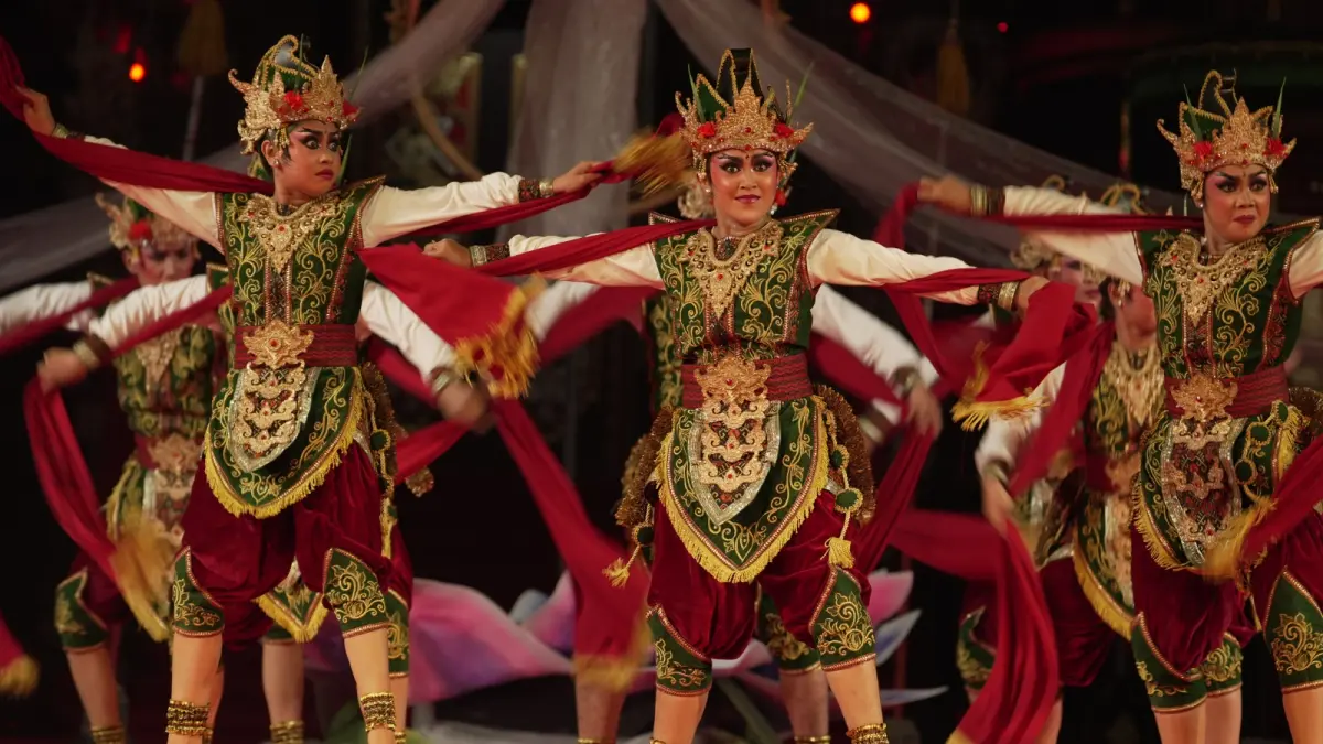 Gong Kebyar Dewasa dari Komunitas Seni Baturenggong, Banjar Delod Bale Agung, Desa Mengwi, Kecamatan Mengwi, Duta Kabupaten Badung di Panggung Terbuka, Ardha Candra, Denpasar, Rabu, 8 Juli 2026.&nbsp;