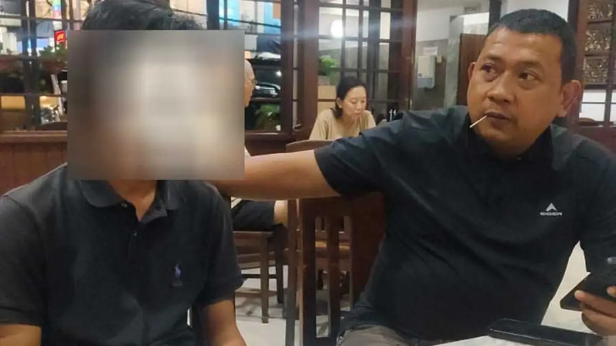 DIRINGKUS : SF ditangkap saat hendak kabur dari Bali. (foto:Polres Klungkung)