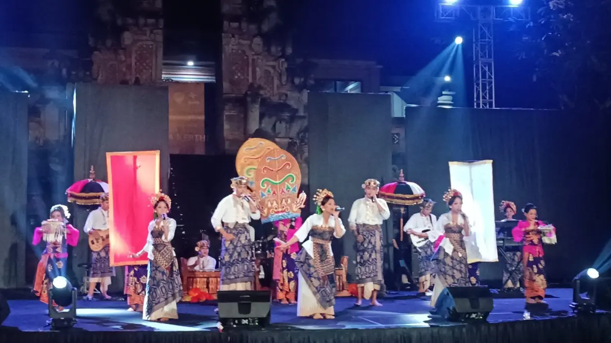 Sanggar Eka Mahardika bawakan musik pop Bali di Festival Seni Bali Jani (FSBJ), Selasa (14/7/2026).