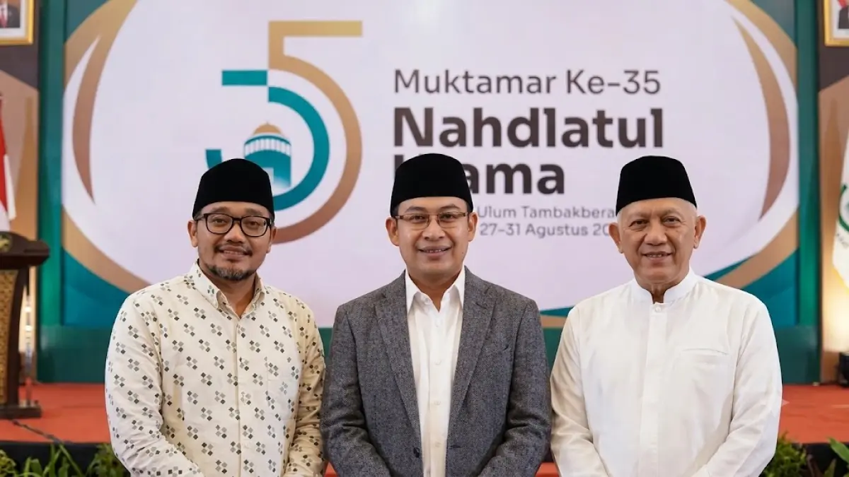 Ilustrasi - Gus Salam, Gus Rozin, dan Gus Kikin. Ketiga keturunan pendiri Nahdlatul Ulama ini dikabarkan bakal menantang Gus Yahya yang berambisi menjabat untuk periode kedua di Muktamar NU 2026 di Ponpes Tambak Beras, Jombang, Jatim.