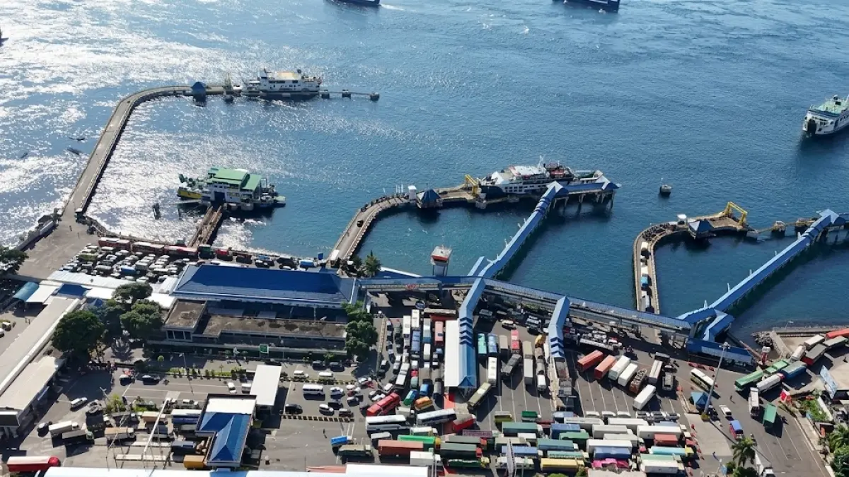 Pelabuhan Ketapang yang menghubungkan Jawa dan Bali (ASDP Indonesia Ferry)