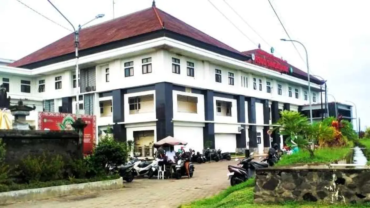 TINGKATKAN PELAYANAN : Suasana RS Singasana Tabanan yang berlokasi di Desa Nyitdah, Kecamatan Kediri. (juliadi/radar bali)