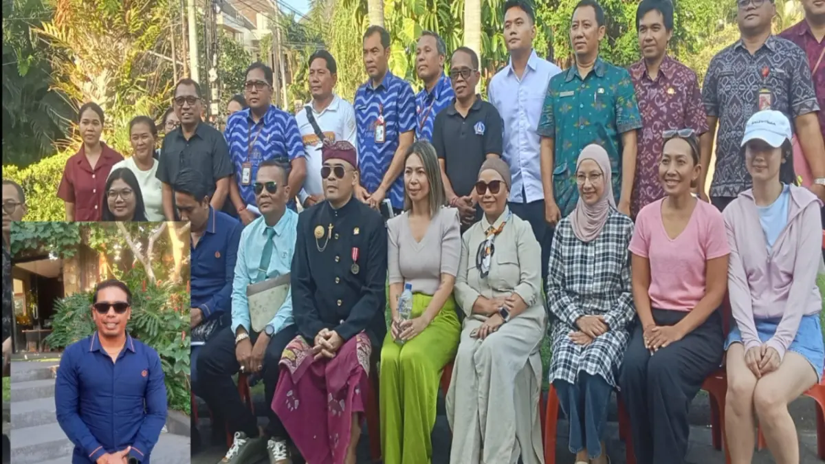 MEDIASI: Anggota DPD RI asal Bali Arya Wedakarna (AWK) foto bersama perwakilan warga, manajemen PT Royal Garden Management (PT RGM), instansi pemerintah, dan pihak terkait usai memfasilitasi mediasi, Selasa (21/7).