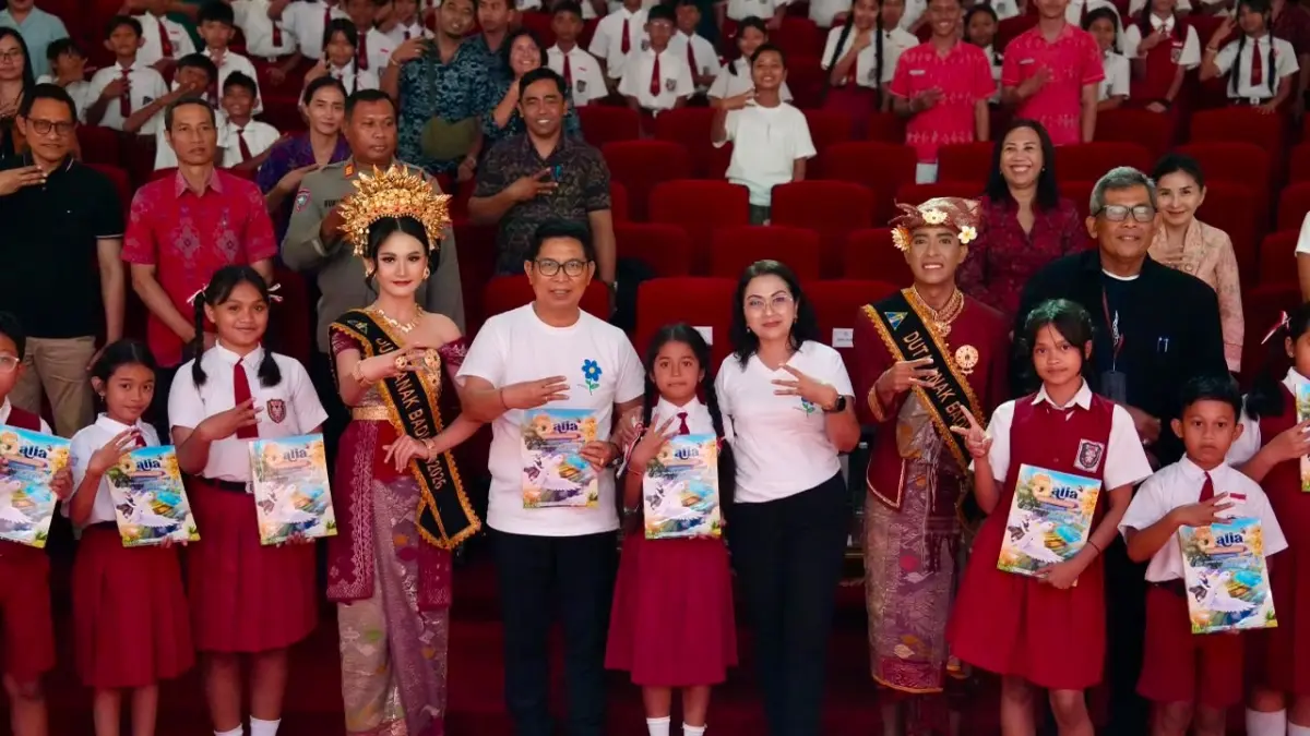 Bupati Wayan Adi Arnawa bersama Ketua TP. PKK Nyonya Rasniathi Adi Arnawa menghadiri Puncak Perayaan Hari Anak Nasional Kabupaten Badung Tahun 2026 di Balai Budaya Giri Nata Mandala, Puspem Badung, Selasa (28/7).