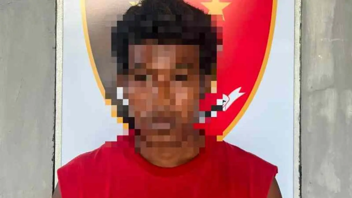 TEMAN MAKAN TEMAN: Pelaku pencurian sepeda motor Yamaha Jupiter MX warna Hitam DK 6346 MN milik I Nyoman Pasek, warga Dusun Gria, Desa Nyalian, Kecamatan Banjarangkan. (foto:Polres Klungkung)