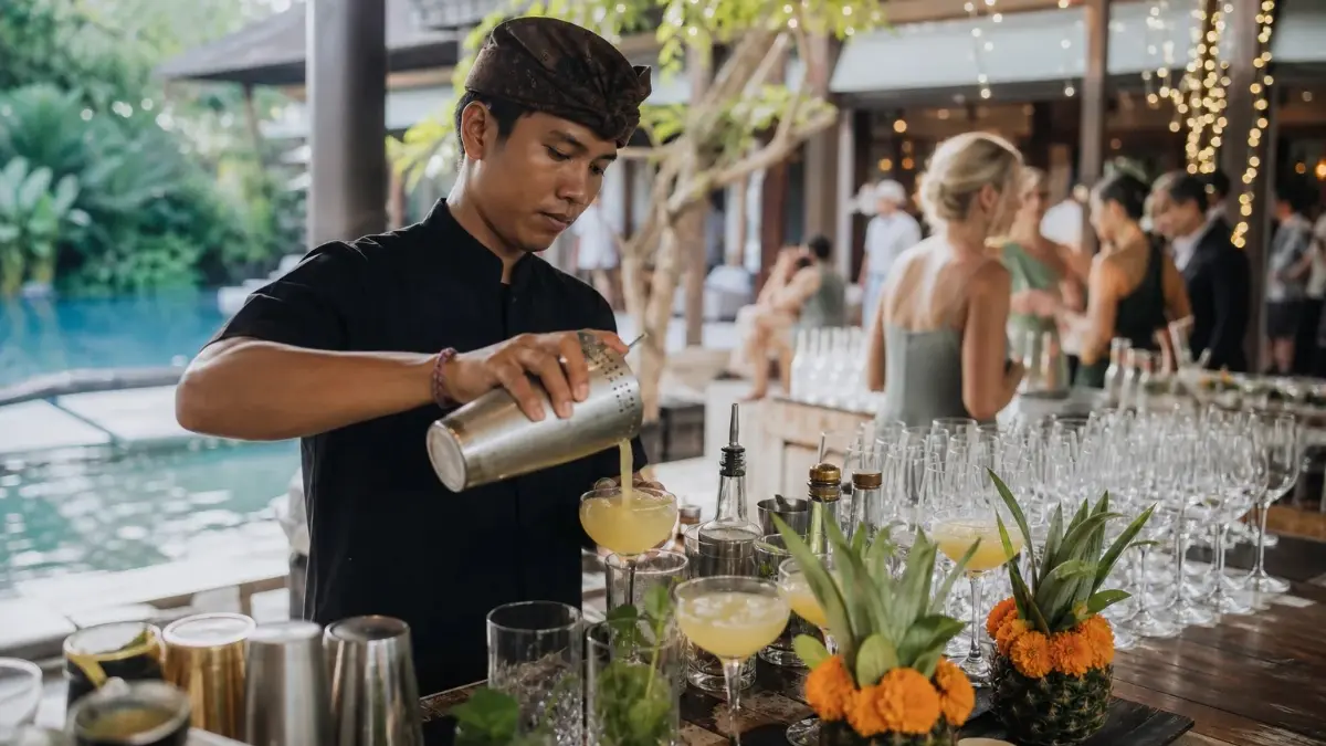 Keunggulan memilih wedding catering di Bali tidak terlepas dari pilihan menunya yang bisa Anda sesuaikan dengan tema wedding Anda.