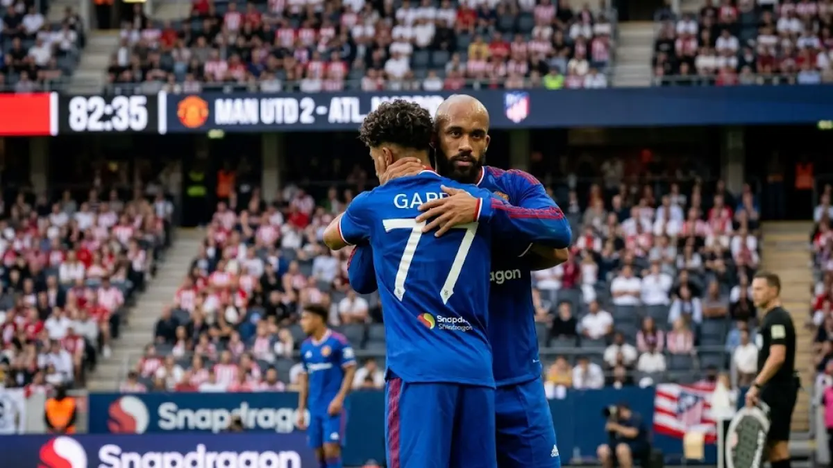 JJ Gabriel masuk menggantikan Bryan Mbeumo yang mencetak dwigol ke gawang Atletico Madrid dalam ajang pramusim Snapdragon Cup. 