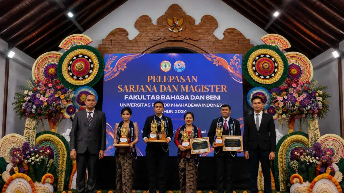Pelepasan Sarjana dan Magister FBS UPMI Bali