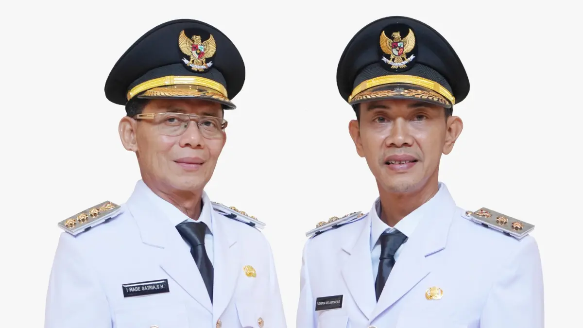 Bupati Klungkung I Made Satria dan Wabup Klungkung Tjok Surya&nbsp;