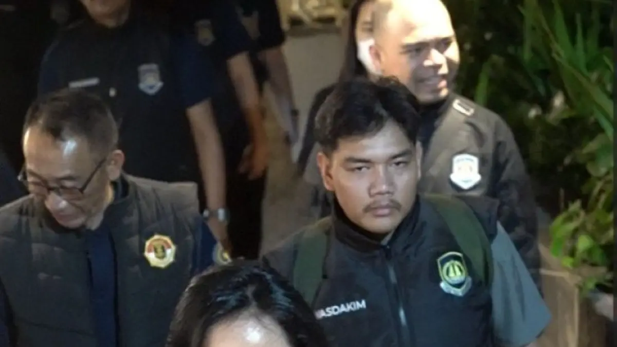RAZIA: : Petugas Imigrasi Bali saat melaksanakan Patroli Keimigrasian Dharma Dewata dan melakukan pengawasan terhadap keberadaan warga negara asing di wilayah Bali. (ist/radarbali.id)