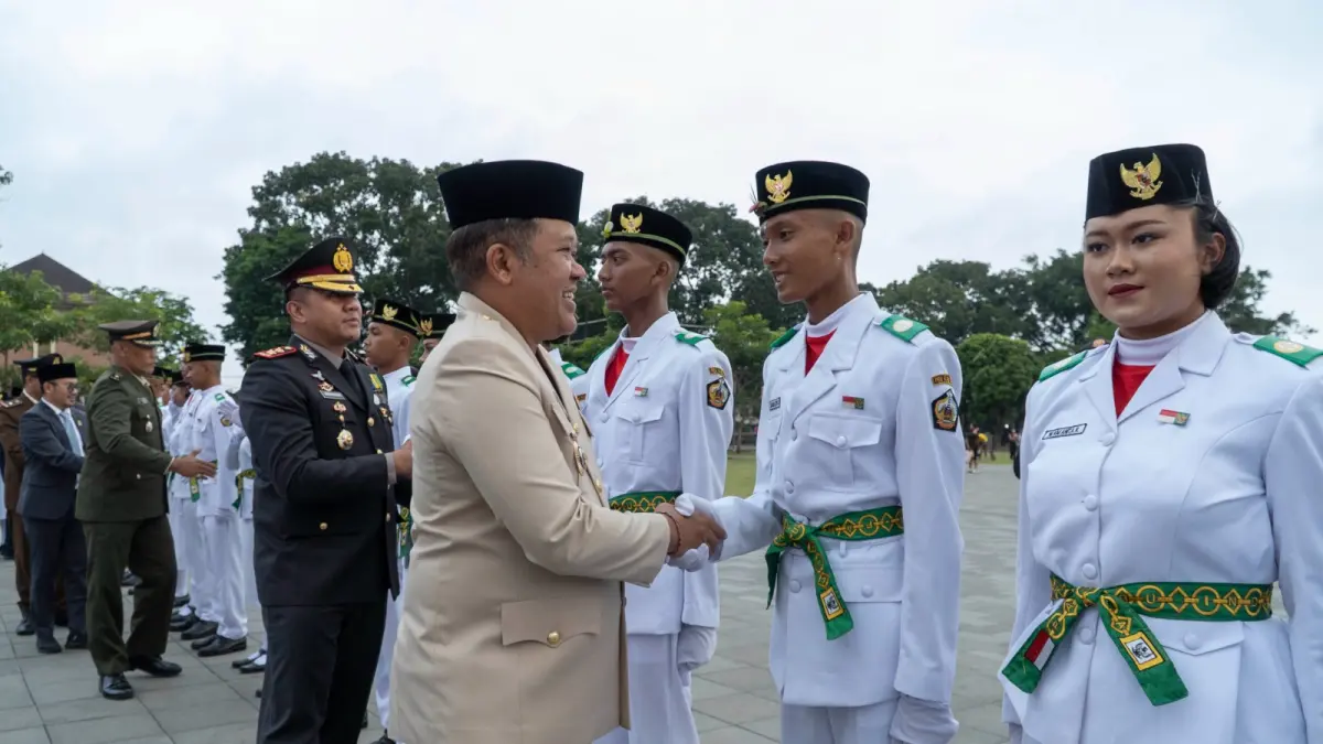 Bupati Bangli, Sang Nyoman Sedana Arta, secara resmi mengukuhkan putra-putri terbaik Bangli yang terpilih sebagai Pasukan Pengibar Bendera Pusaka (Paskibraka) Kabupaten Bangli Tahun 2026