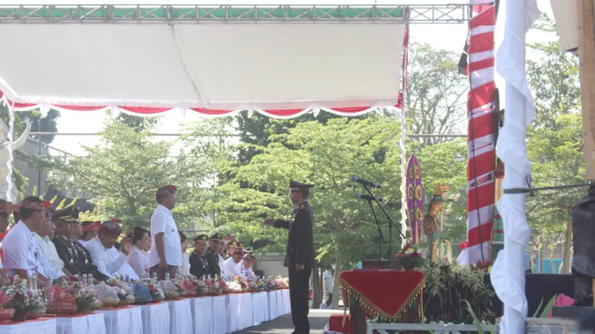 Dinas Komunikasi Informatika dan Persandian (Kominfosan) Kabupaten Bangli (Pemerintah Kabupaten Bangli menggelar Upacara Peringatan Hari Ulang Tahun (HUT) ke-81 Kemerdekaan Republik Indonesia di Alun-Alun Bangli, Senin (17/8)