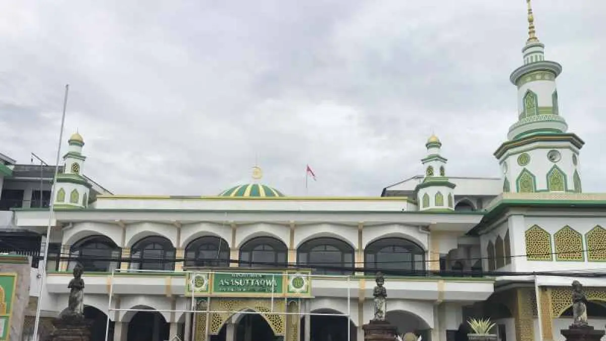 Ilustrasi Masjid Asasutaqwa, Kampung Bugis, Tuban, Badung. (Miftahuddin/Radar Bali)