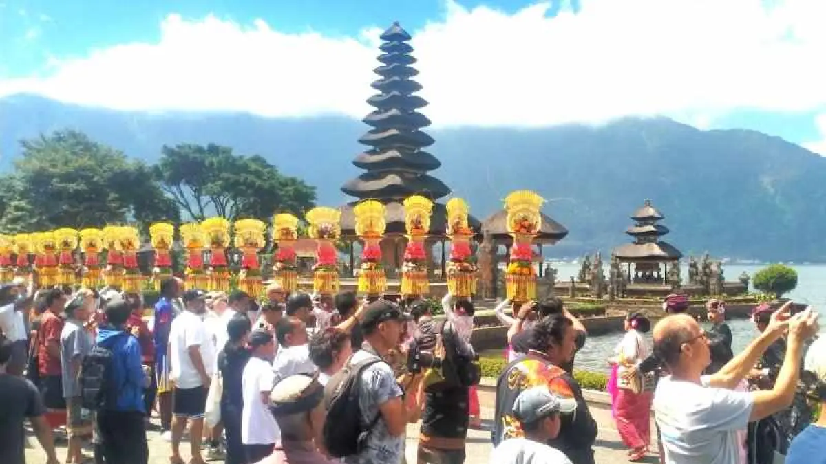ilustrasi cuaca di Danau Beratan,Bedugul, Tabanan, berawan, beberapa waktu lalu. (Juliadi/Radar Bali)