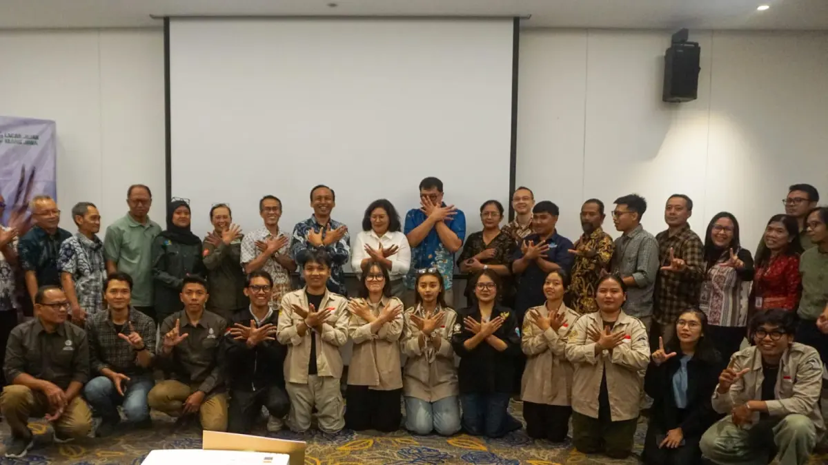 KONSULTASI PUBLIK: Bertemunya para pengamat burung dan pegiat konservasi dalam penyusunan Strategi dan Rencana Aksi Konservasi (SRAK) Elang Jawa.