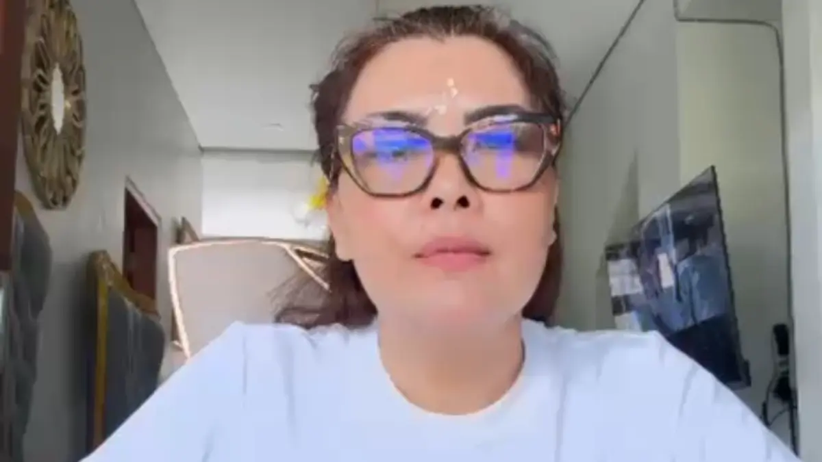 Screenshot video Notaris Ni Made Suci Armini.