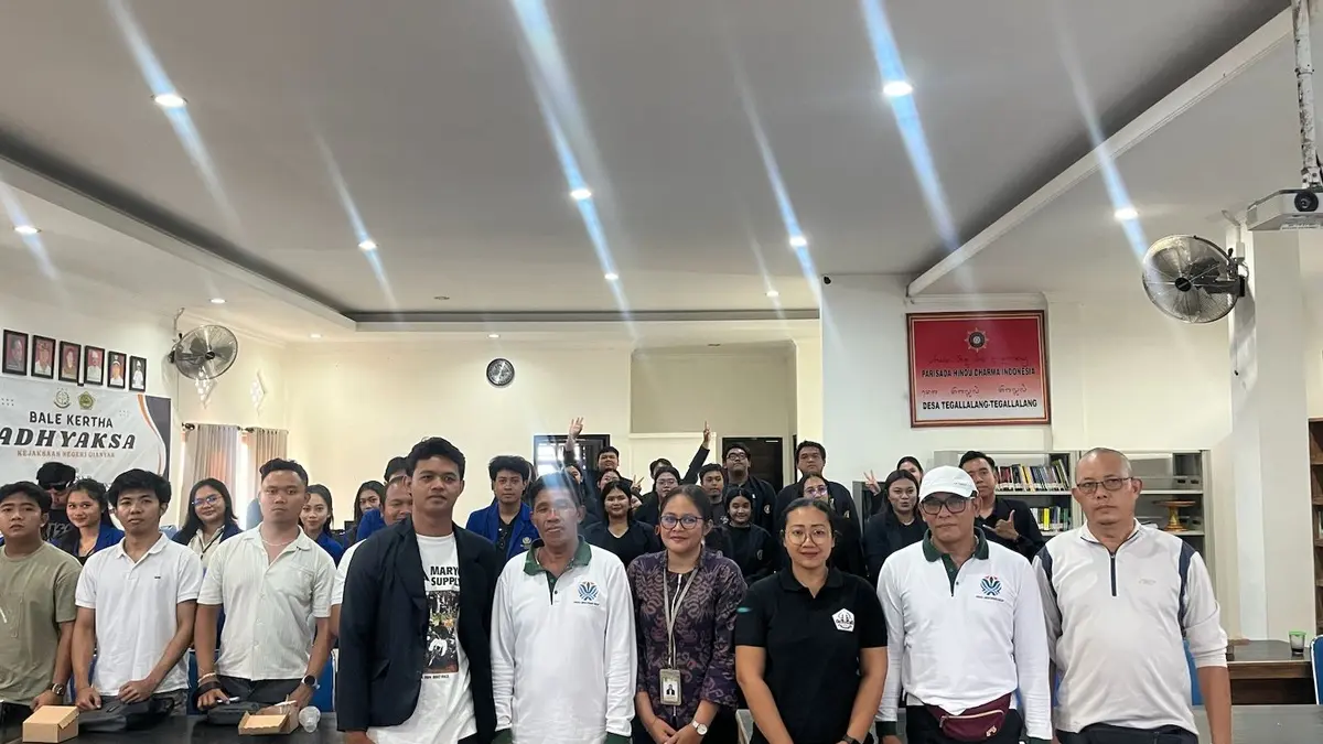 Seminar Edukasi Pengelolaan Sampah yang mengandeng DLHK Kabupaten Gianyar