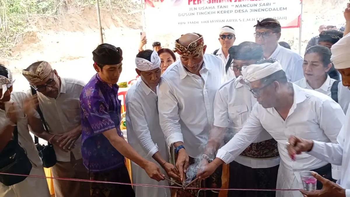 Peresmian Jembatan Situ Banda berlangsung sederhana pada Minggu (6/9/2026)