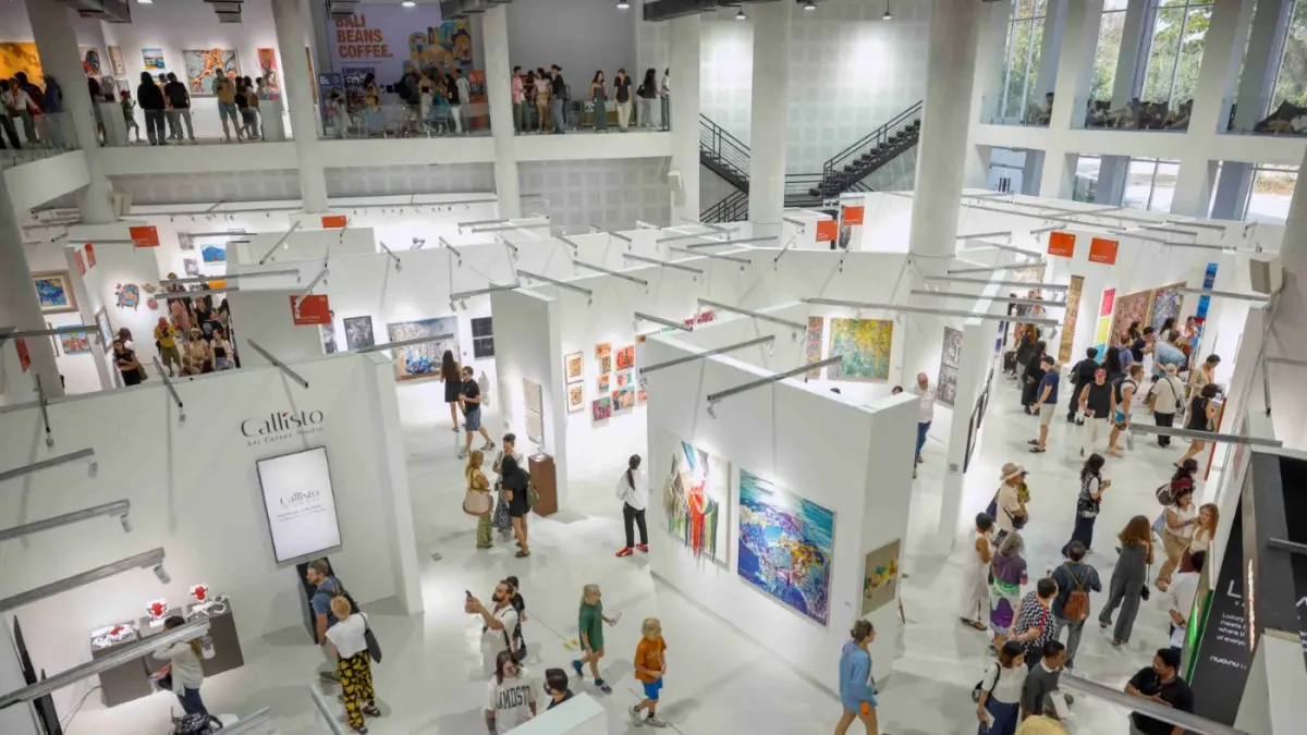 SITA PERHATIAN: Labyrinth Convention Centre dengan presentasi dari 23 galeri di Art & Bali 2026 | Photo Credit: Art & Bali 2026. (Nuanu Creative City for radarbali.id)