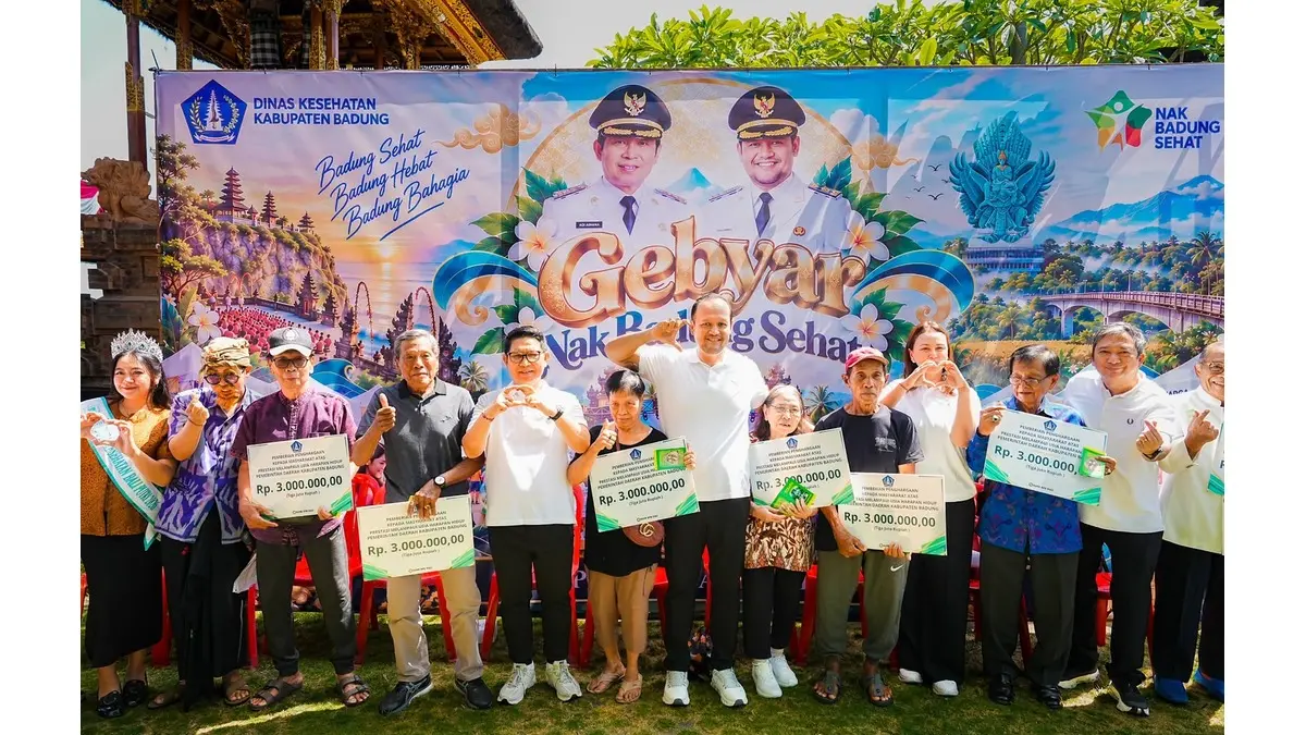 Bupati Wayan Adi Arnawa bersama Wabup Bagus Alit Sucipta membuka GENTA Tahun 2026 di Wantilan Pura Dalem Kahyangan, Banjar Tegal Jaya, Desa Dalung, Selasa (22/9).