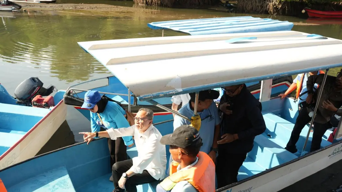 Menteri Koordinator Bidang Pangan Zulkifli Hasan saat Peluncuran Partnership for Preventing Riverine Plastic Pollution (Program Sungai Lestari) di Bali (16/10/2026).