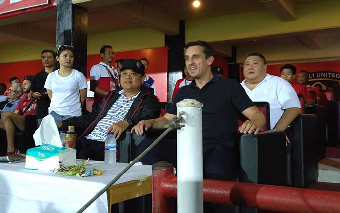 gerry-neville-ramaikan-laga-bali-united-vs-psm-makassar