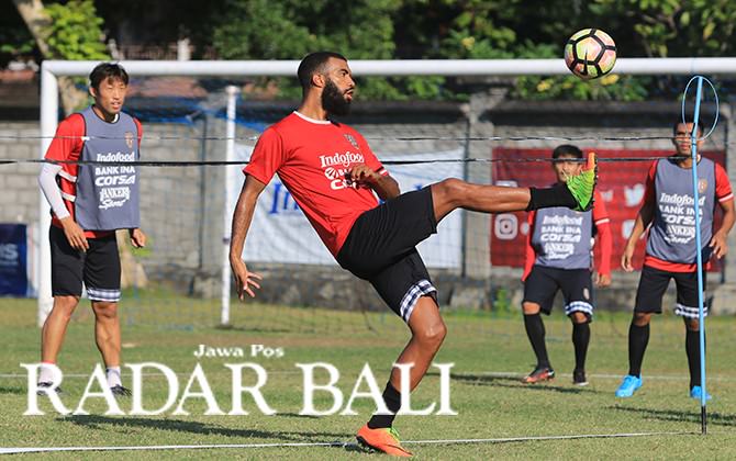 redam-agresivitas-ps-tni-ini-resep-coach-widodo