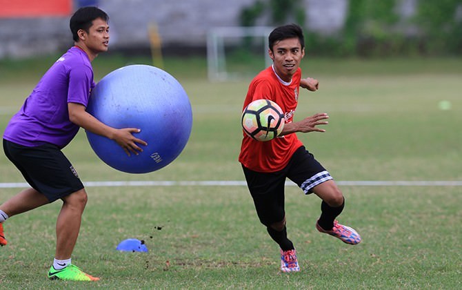 fadil-sausu-saya-bangga-perkuat-timnas-tapi-berat-tinggalkan-klub