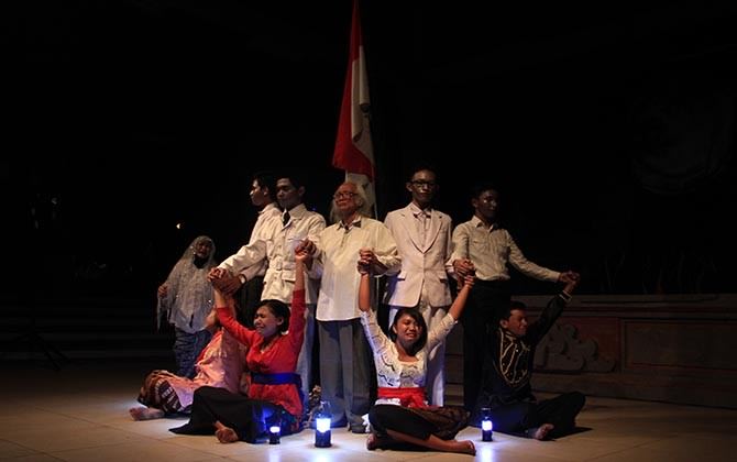 teater-keliling-bawa-pesan-patriotisme
