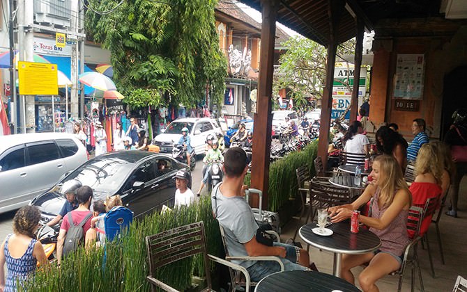 ubud-macet-parah-pemerintah-gianyar-bakal-bentuk-perda-ubud