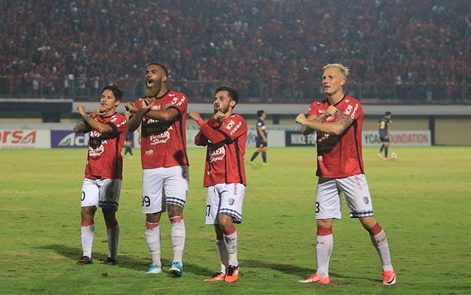 jam-duel-kontra-persib-berubah-coach-widodo-genjot-fisik-pemain