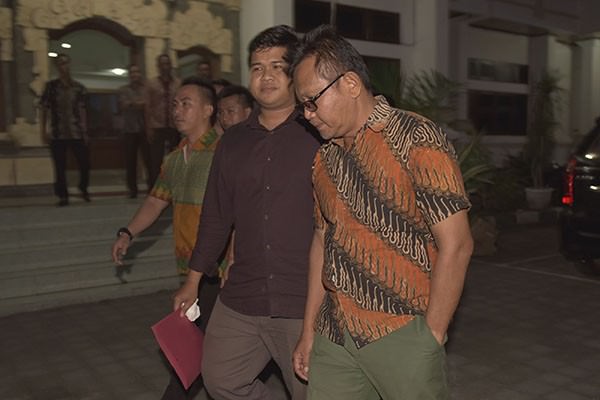 seraman-ditahan-kuasa-hukum-kasus-tukad-mati-janggal