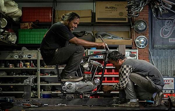 bukan-sarjana-teknik-karyanya-disenangi-pecinta-motor-dunia