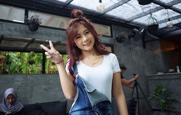 yessy-diana-garap-single-untuk-para-jomblo