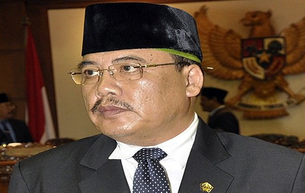 diterpa-mega-skandal-waka-dprd-sebut-bank-bpd-bali-bank-sehat