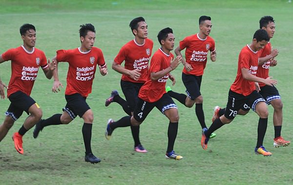 jadi-anggota-polri-bhayangkara-fc-peluang-tarik-binter-wirahadi