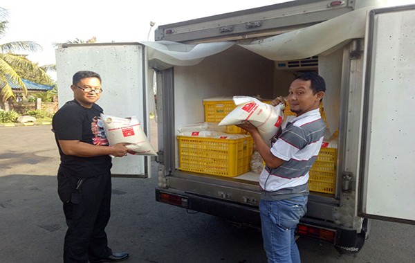 tak-kantongi-sertifikat-kesehatan-15-ton-susu-sapi-segar-diamankan