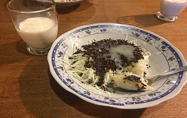 yummylezatnya-ketan-susu-coeg-jalan-leli-yuk-coba-guys