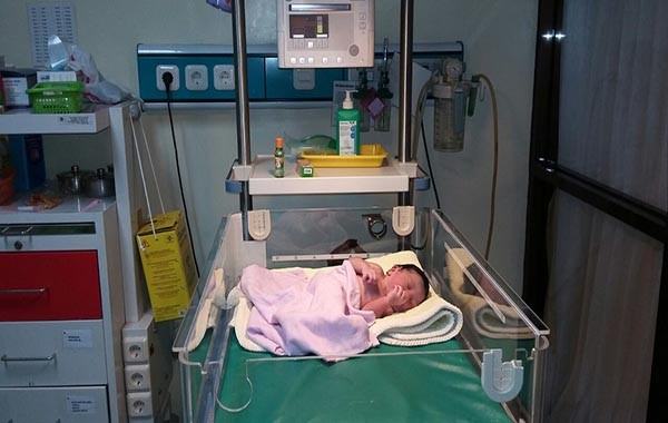 bayi-malang-itu-dibawa-ke-yayasan-dinsos-seleksi-calon-ortu-adopsi
