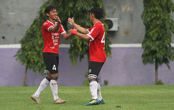 bekuk-putra-tresna-7-2-panggung-pemain-muda-bali-united