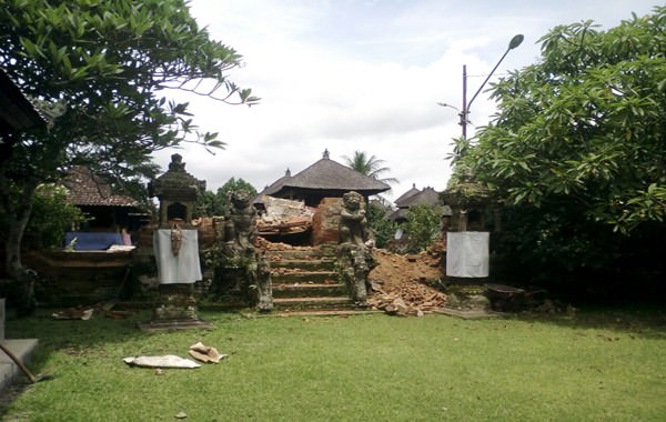 dibangun-ratusan-tahun-renovasi-kori-pura-langon-terakhir-tahun-1917