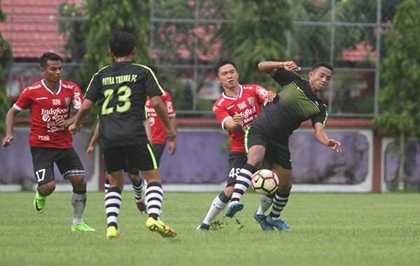 fokus-tatap-chiangrai-bali-united-turunkan-pemain-muda-kontra-borneo