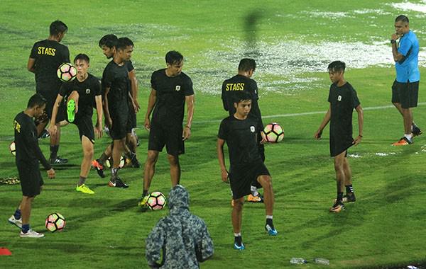 hindari-adu-penalti-fadil-sausu-kami-wajib-menang