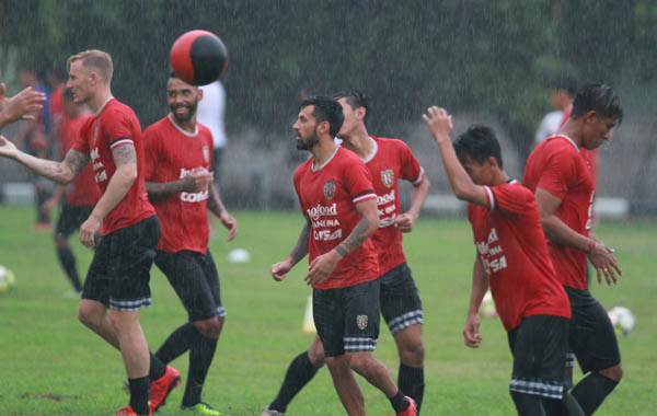 kontra-tampines-rovers-coach-widodo-sibuk-analisis-kekuatan-lawan