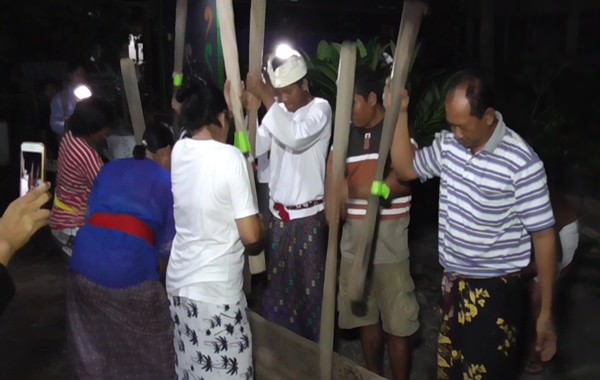 tradisi-ngoncang-saat-gerhana-ini-maknanya-menurut-versi-hindu