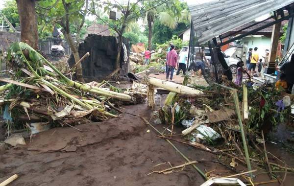 banjir-baktiseraga-picu-kerusakan-masif-terburuk-sejak-15-tahun-lalu