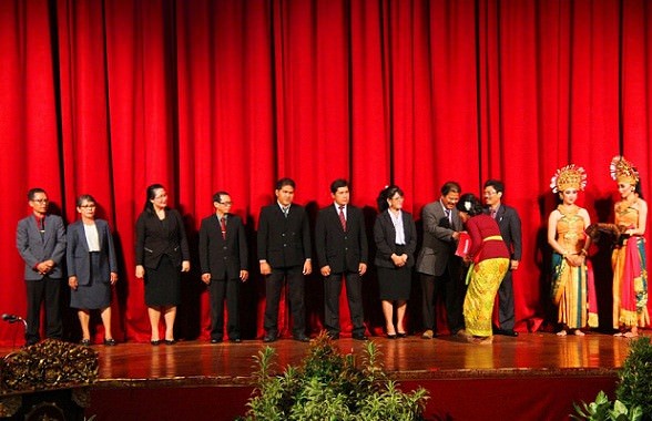 isi-denpasar-gelar-yudisium-pertama-berakreditasi-a