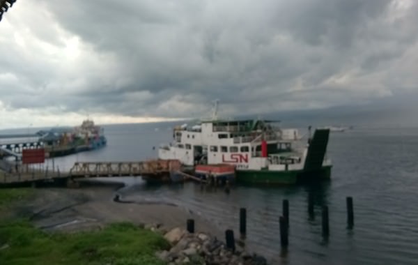 lagi-dihadang-cuaca-buruk-pelabuhan-gilimanuk-buka-tutup